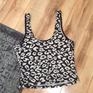 Patterned crop top